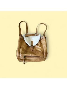 Crown Vintage backpack with Sherpa details and matching wallet/coin purse